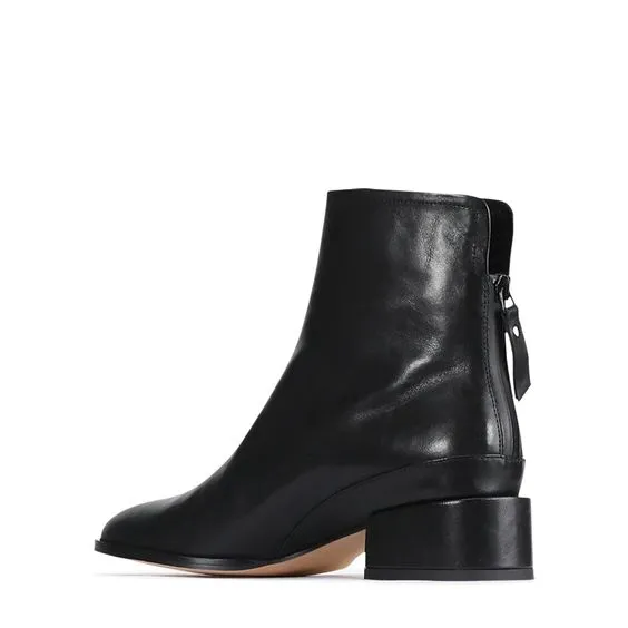 Eos Cast Black Ankle Boot