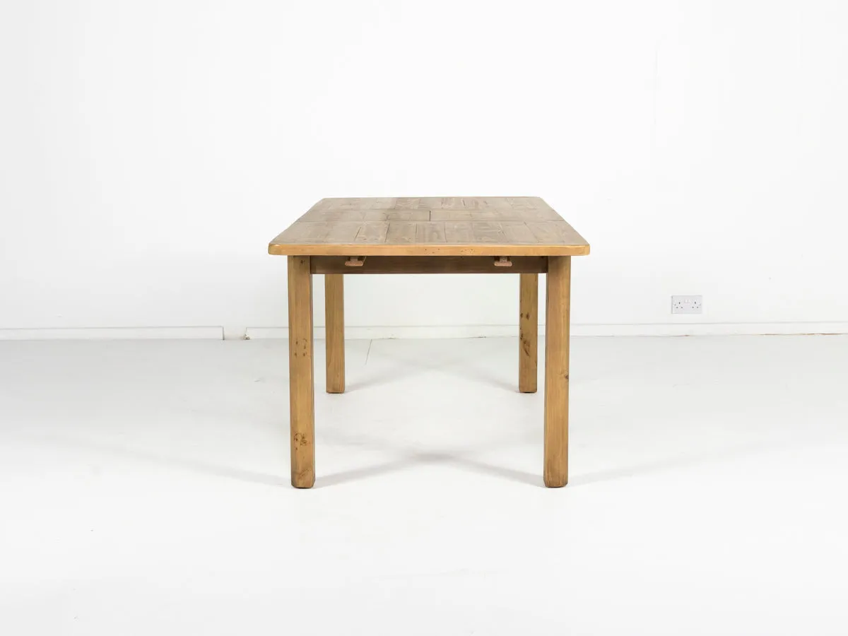 Exeter Extendable Dining Table (140cm - 180cm) & Bogart Dining Chairs