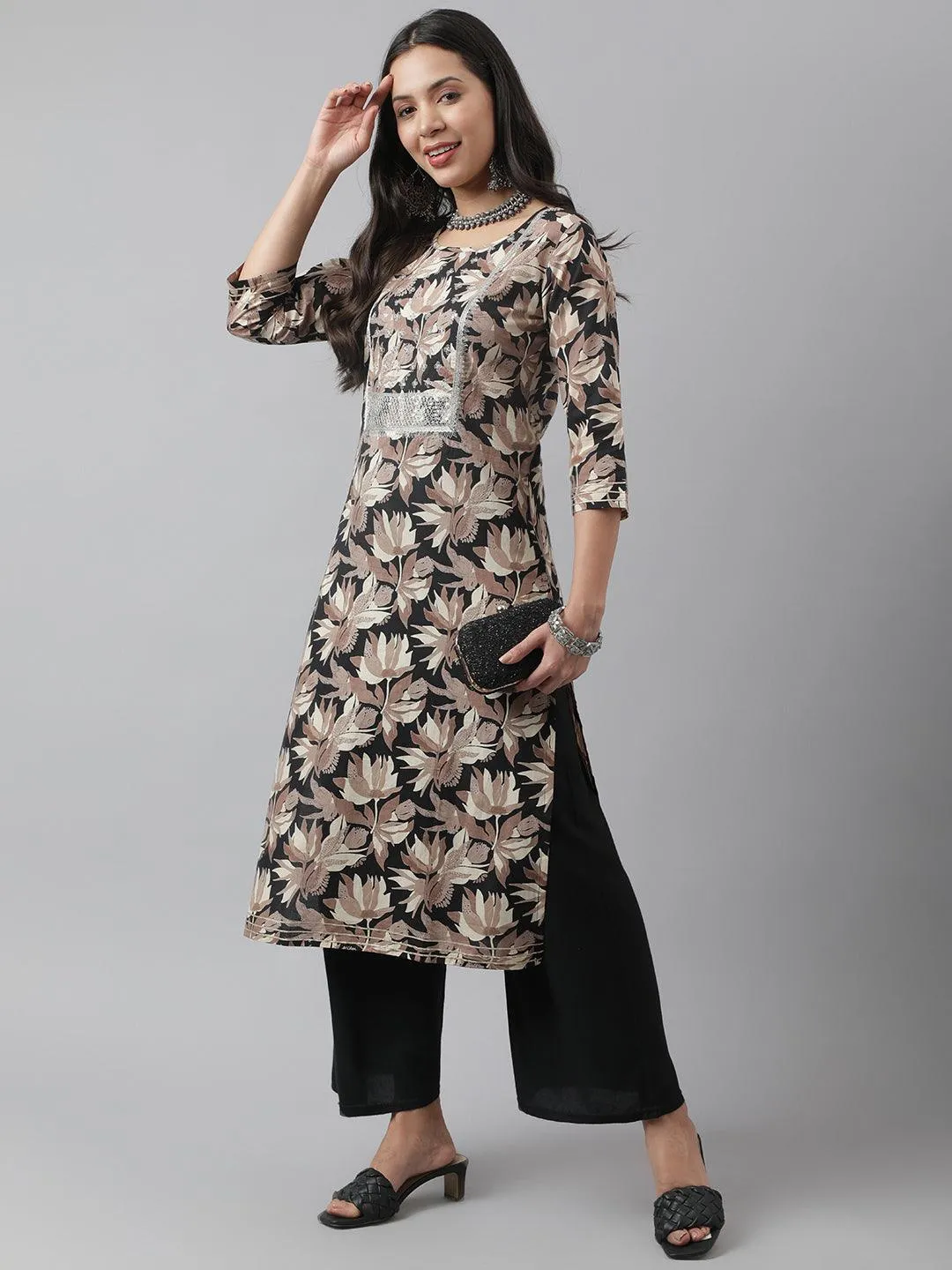 Jashvi Black Cotton Floral Straight Kurta