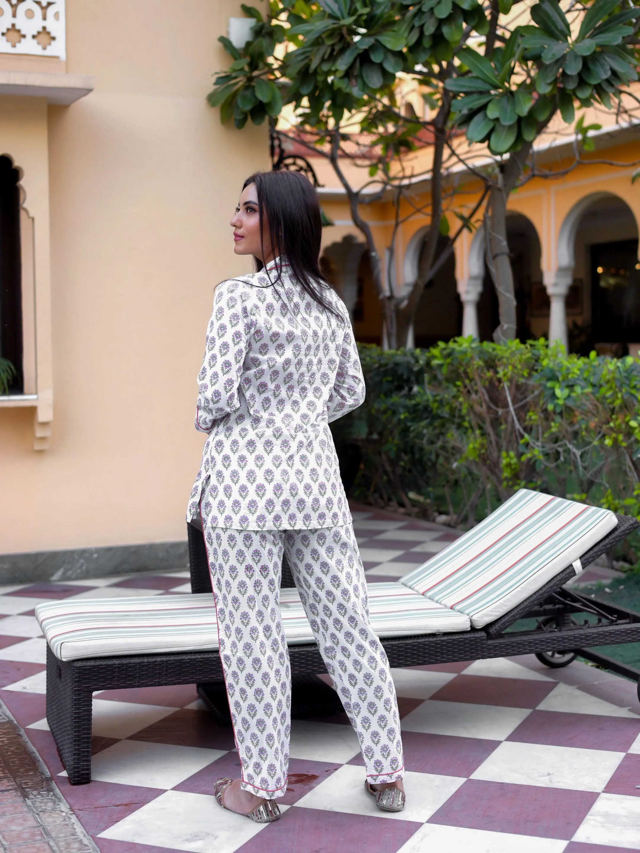 Jashvi White Printed Cotton Night Suit