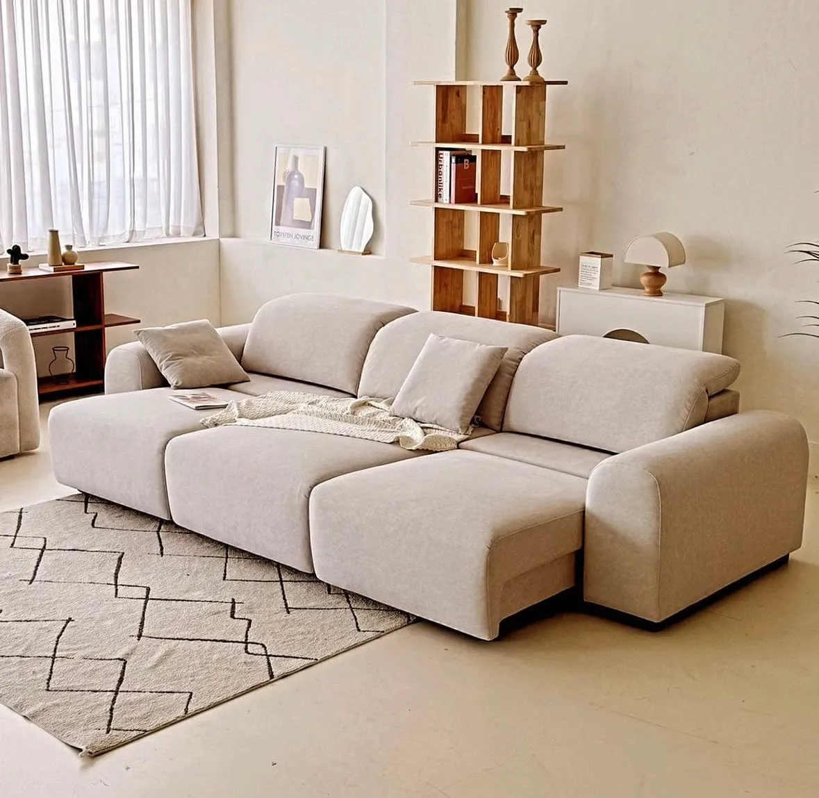 Rumi Scratch Resistant Electric Motorized Sofa Bed