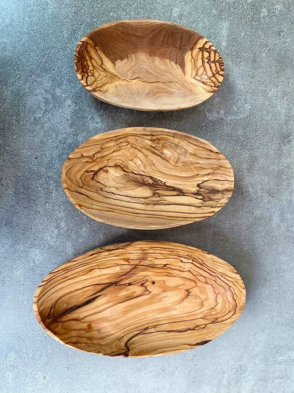 Set of Olive Wood Plates  (more styles)