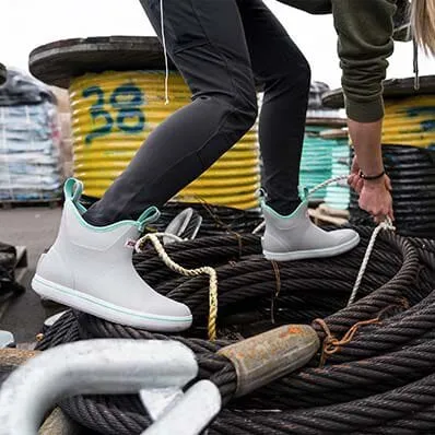 XTRATUF 6" ANKLE DECK BOOT WOMEN'S - FINAL SALE!